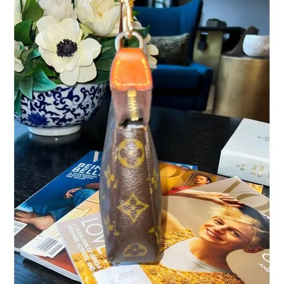 LOUIS VUITTON Pochette Accessoires Brown LV Logo Monogram Canvas Shoulder Bag - Picture 6 of 12